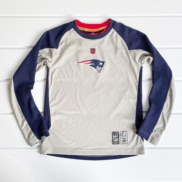NFL New England Patriots NE AFC Performance Long Sleeve Raglan Tee Shirt Small - Picture 1 of 10